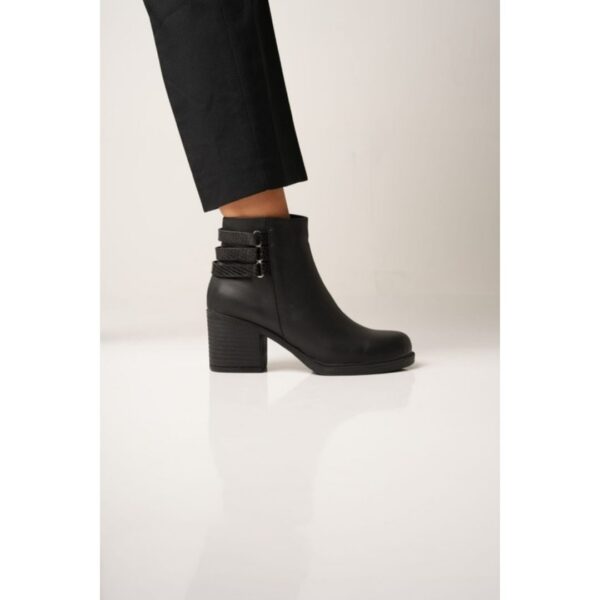 Botas - Image 3